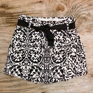 WHBM | Black White Stretch Skirt Shorts